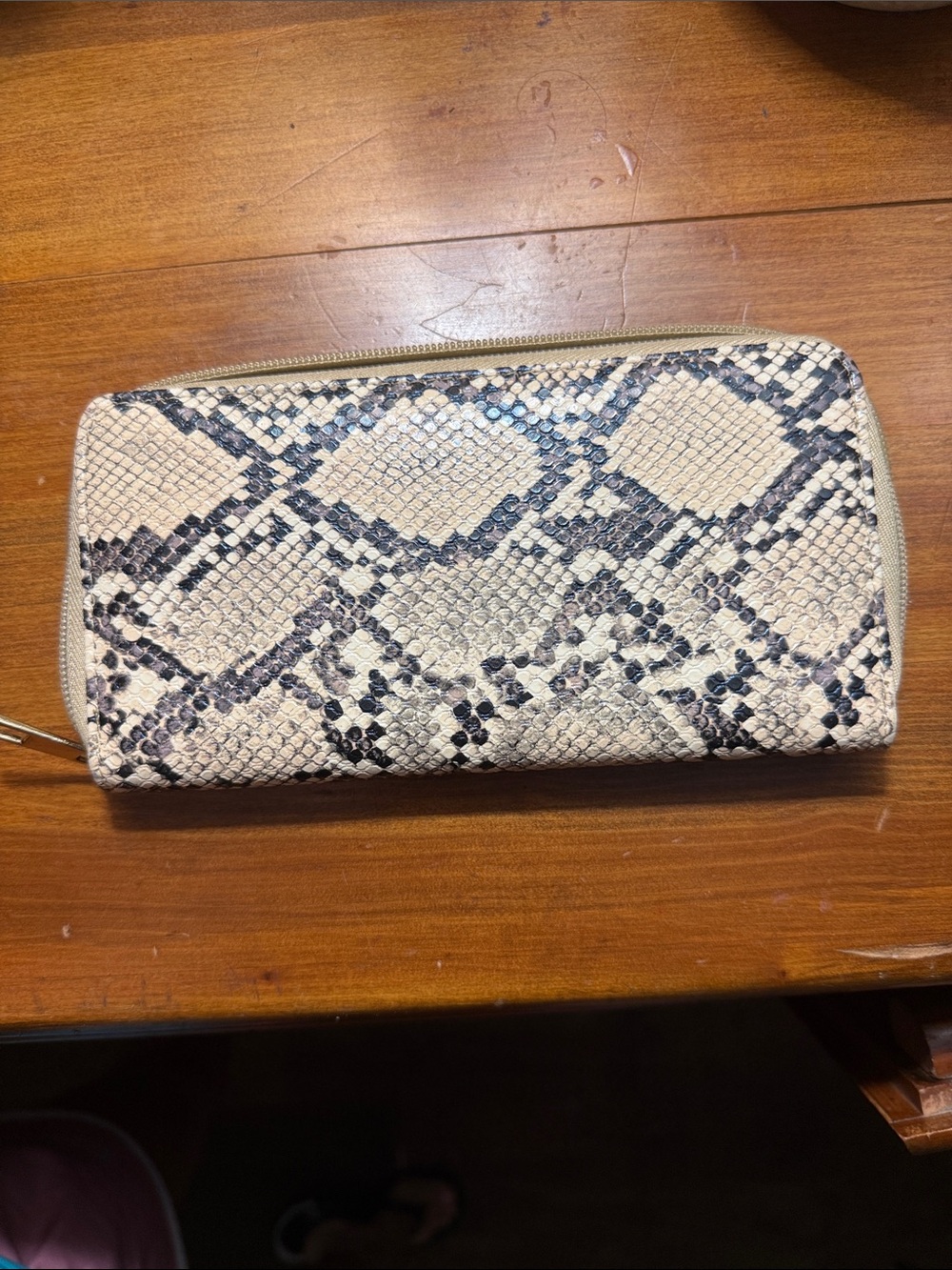 Snake-Print Zip Wallet - Cream/Black